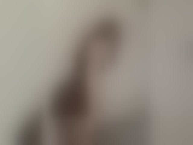 Live sex webcam photo for LiShhh