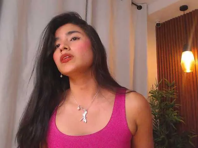 Live sex webcam photo for Lia-Mar #291388198