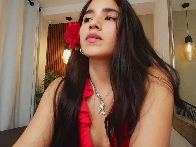 Live sex webcam photo for Lia-Mar #291808893