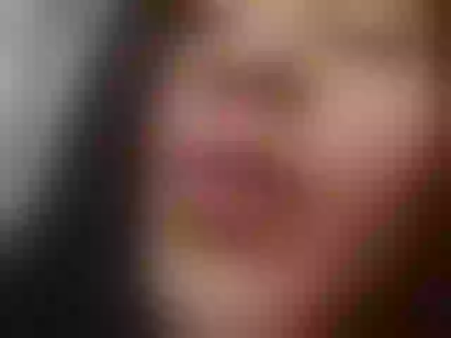 Live sex webcam photo for Lia-Mar #291875869