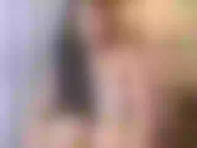 Live sex webcam photo for Lia-Mar #292084834