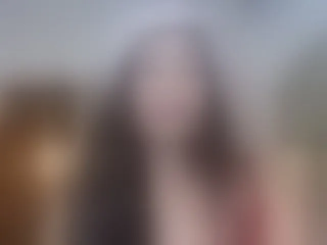 Live sex webcam photo for Lia-Mar #292484346