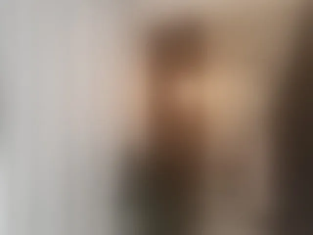 Live sex webcam photo for Lia-Mar #293037895
