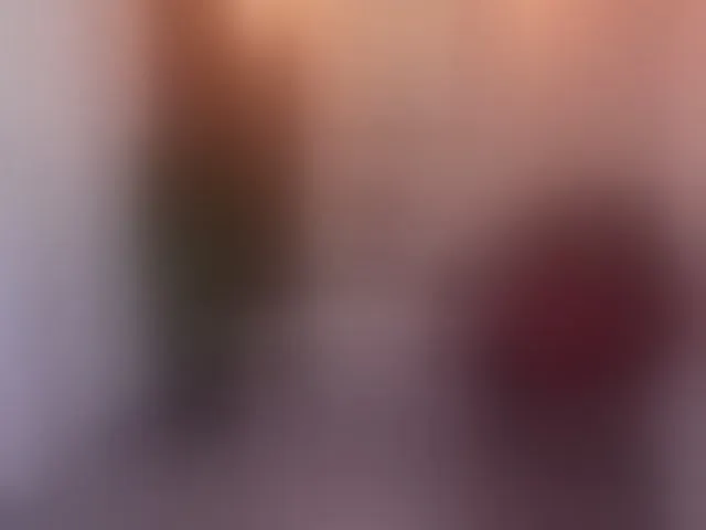 Live sex webcam photo for Lia-Mar #293877363
