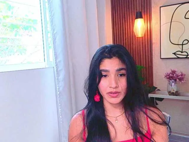 Live sex webcam photo for Lia-Mar #293993370