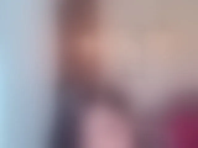 Live sex webcam photo for Lia-Mar #294042421