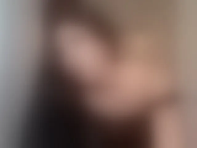 Live sex webcam photo for Lia-Mar #294157219
