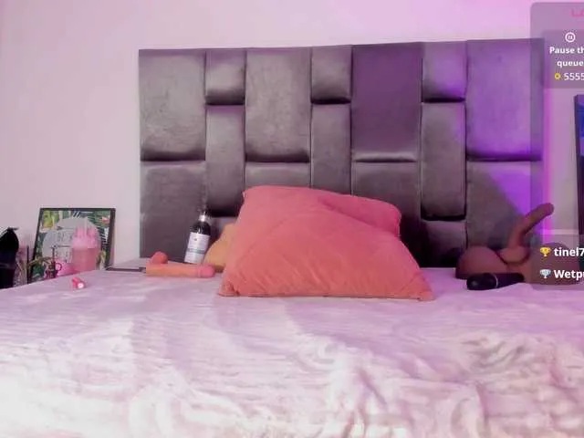 Live sex webcam photo for Lia-johnsonn #291777651