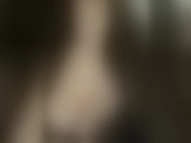 Live sex webcam photo for LiaCromwell #288053062