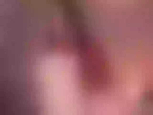 Live sex webcam photo for LiaCromwell #288053074