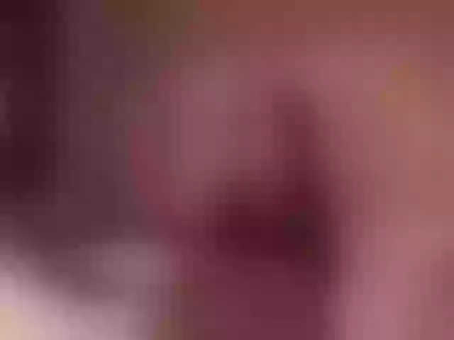 Live sex webcam photo for LiaCromwell #288053075