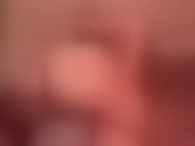 Live sex webcam photo for LiaCromwell #288053084