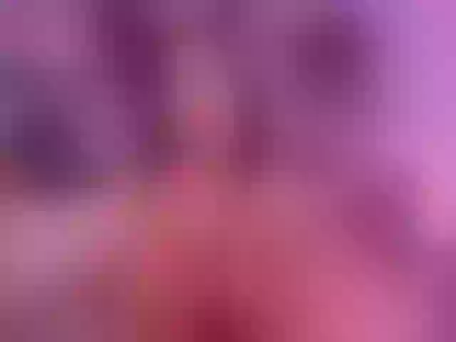 Live sex webcam photo for LiaCromwell #288053091