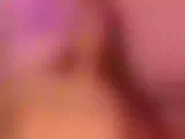Live sex webcam photo for LiaCromwell #288053095