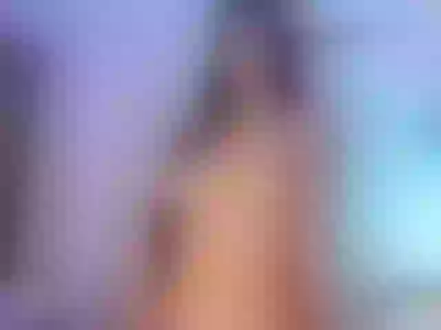 Live sex webcam photo for LiaCromwell #288053140
