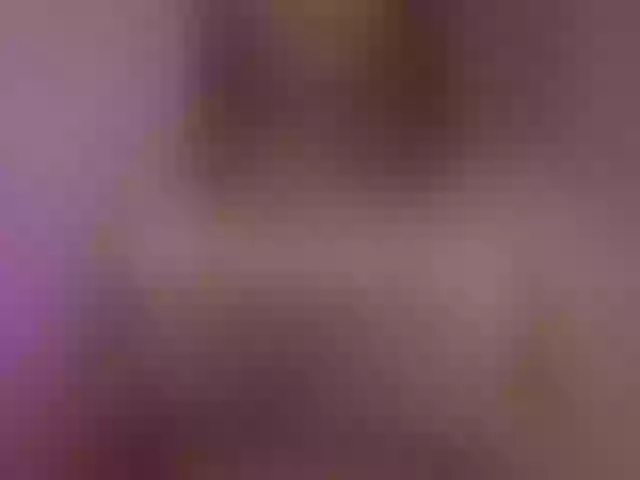 Live sex webcam photo for LiaGotti #291157192