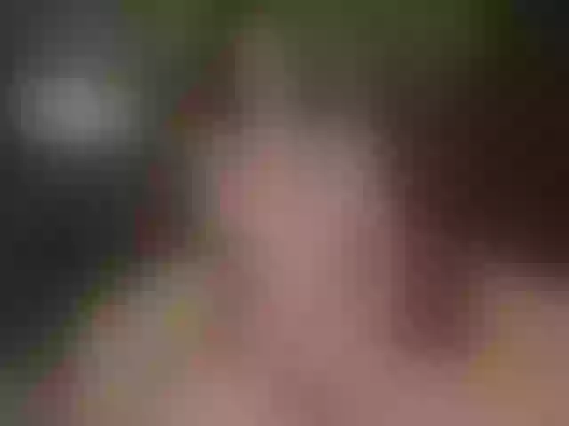 Live sex webcam photo for LiaPearce #288041732