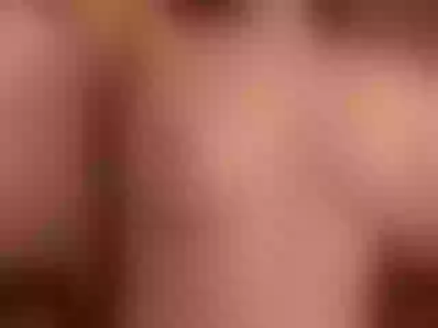 Live sex webcam photo for LiaPearce #288041791