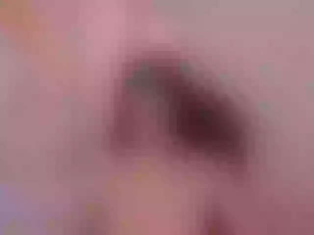 Live sex webcam photo for LiaPearce #288041963