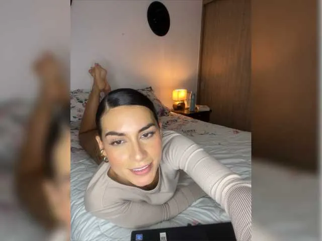 Live sex webcam photo for LiaSummer-mml #277433473