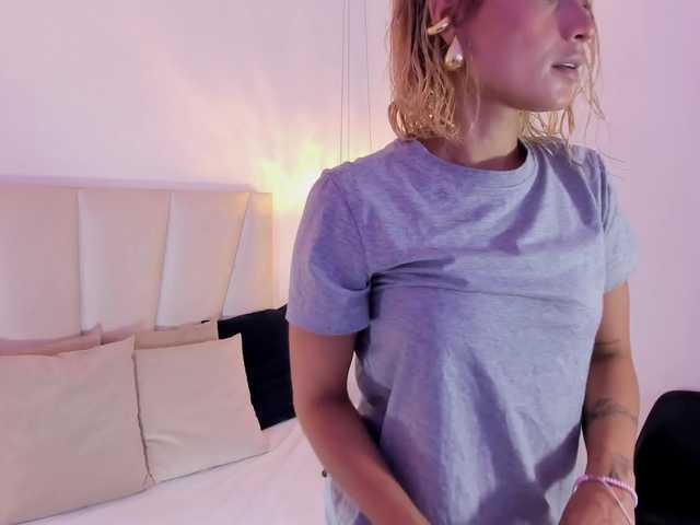Live sex webcam photo for LiaSummer-mml #278049638