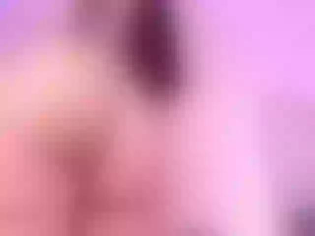 Live sex webcam photo for LiaTomson #291612608