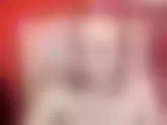 Live sex webcam photo for LiaaRoberts #290361958