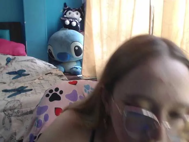 Live sex webcam photo for LiaaRoberts #290655843