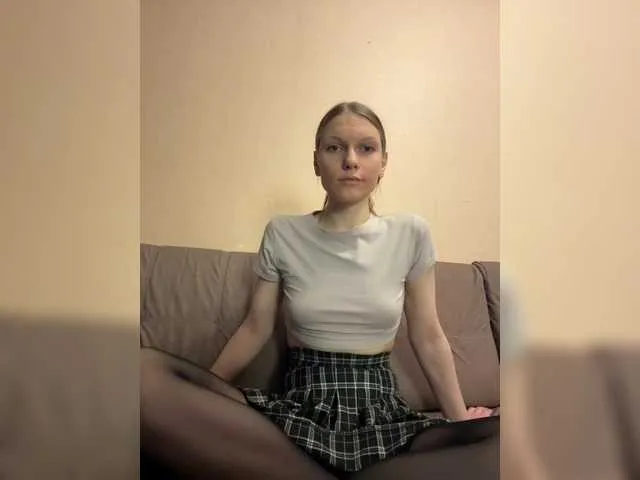 Live sex webcam photo for Liabanny #293135434