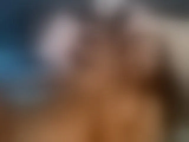 Live sex webcam photo for LiahMiller #276232303