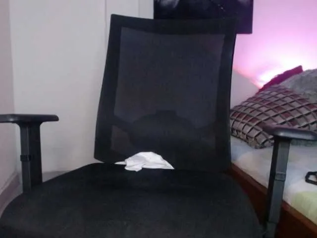 Live sex webcam photo for Liahna #276605534