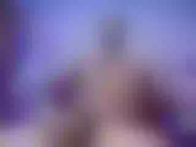 Live sex webcam photo for LiamHoward #275687104