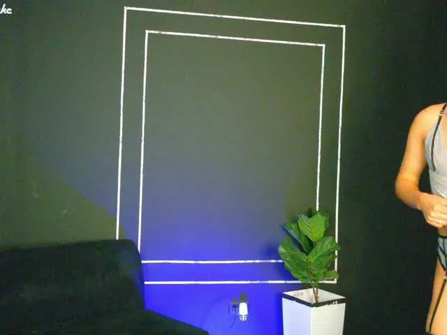 Live sex webcam photo for LiamTaylor #291066237