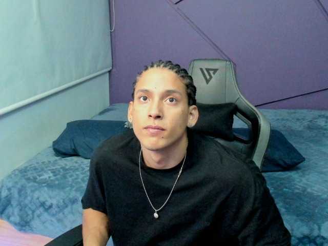 Live sex webcam photo for LiamVolkov #278067685