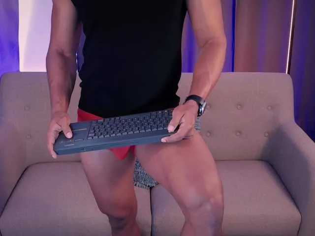 Live sex webcam photo for LiamVolkov #291806010