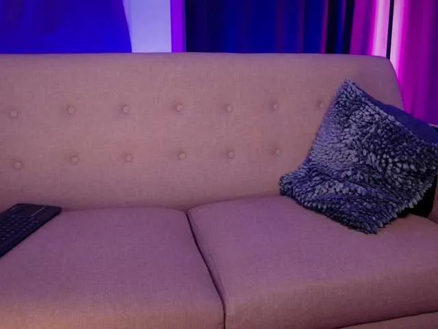 Live sex webcam photo for LiamVolkov #292311485