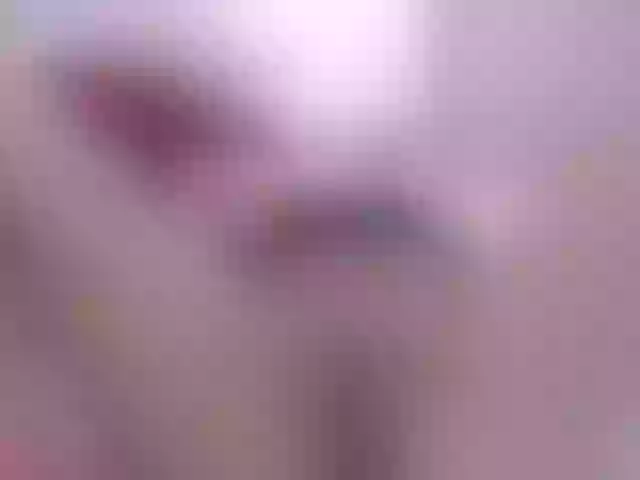 Live sex webcam photo for LianaSweet #273020438