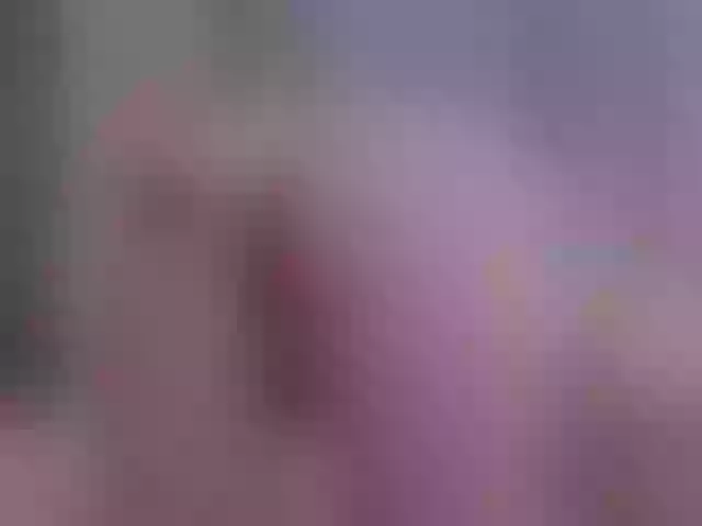Live sex webcam photo for LianaSweet #273371400