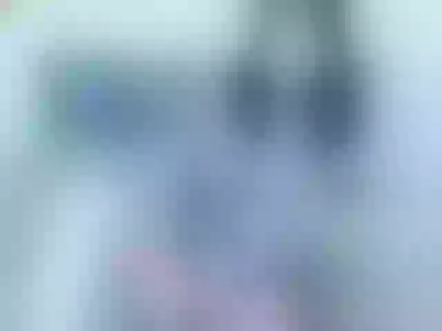 Live sex webcam photo for LianaYun #276386210