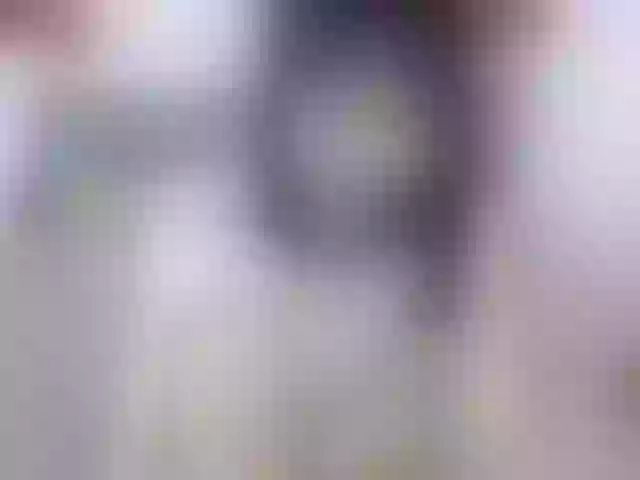 Live sex webcam photo for LianaYun #276629629