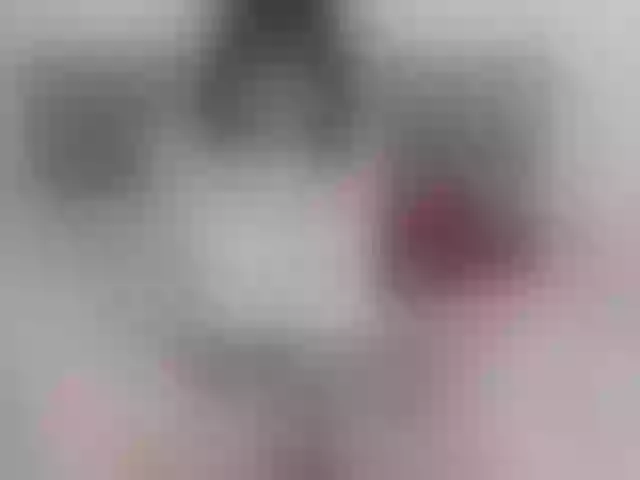 Live sex webcam photo for LianaYun #277596773