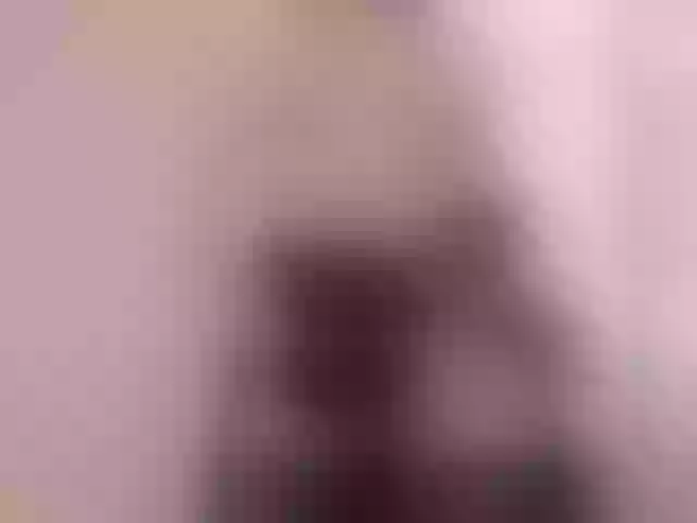 Live sex webcam photo for LianaYun #291641774