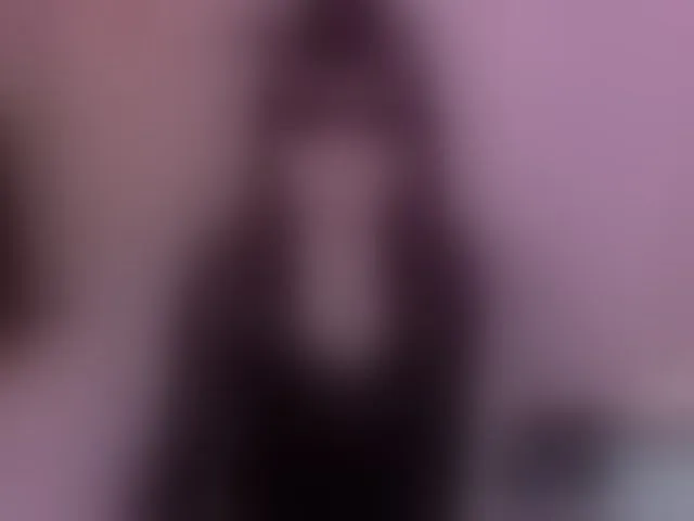 Live sex webcam photo for LianaYun #293274474