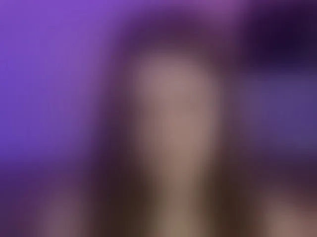 Live sex webcam photo for Lianna #292442737