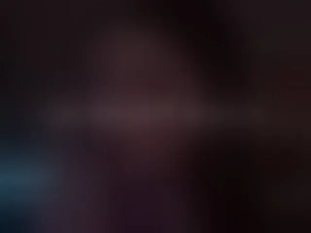 Live sex webcam photo for Lianna #292635579