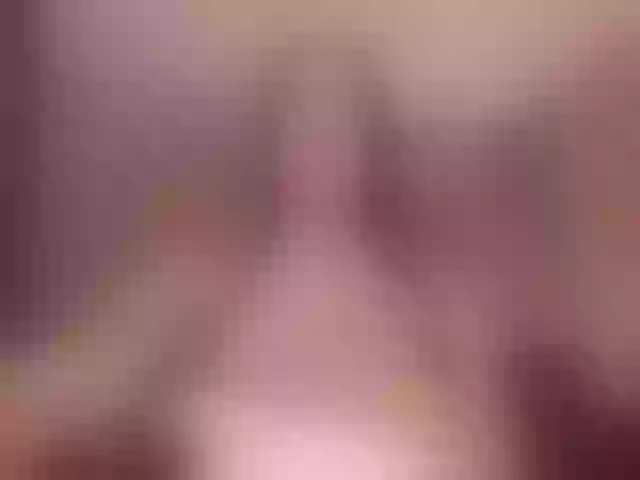 Live sex webcam photo for LianneRougue #272749183