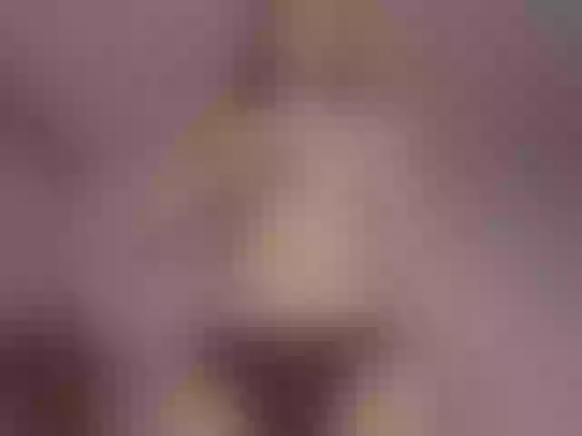 Live sex webcam photo for LianneRougue #272870926