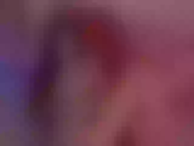 Live sex webcam photo for LianneRougue #281685752