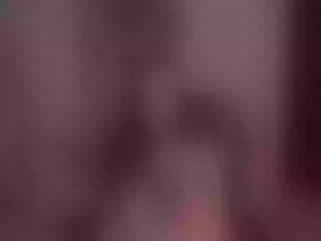 Live sex webcam photo for LianneRougue #286856744