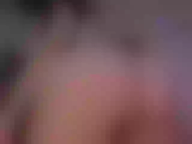Live sex webcam photo for LianneRougue #289400270